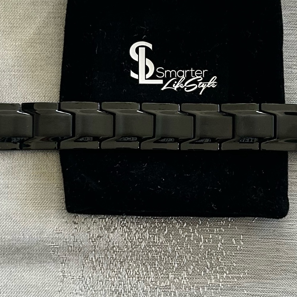 Smarter lifestyle wide link Bracelet